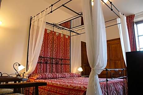 Deluxe Junior Suite