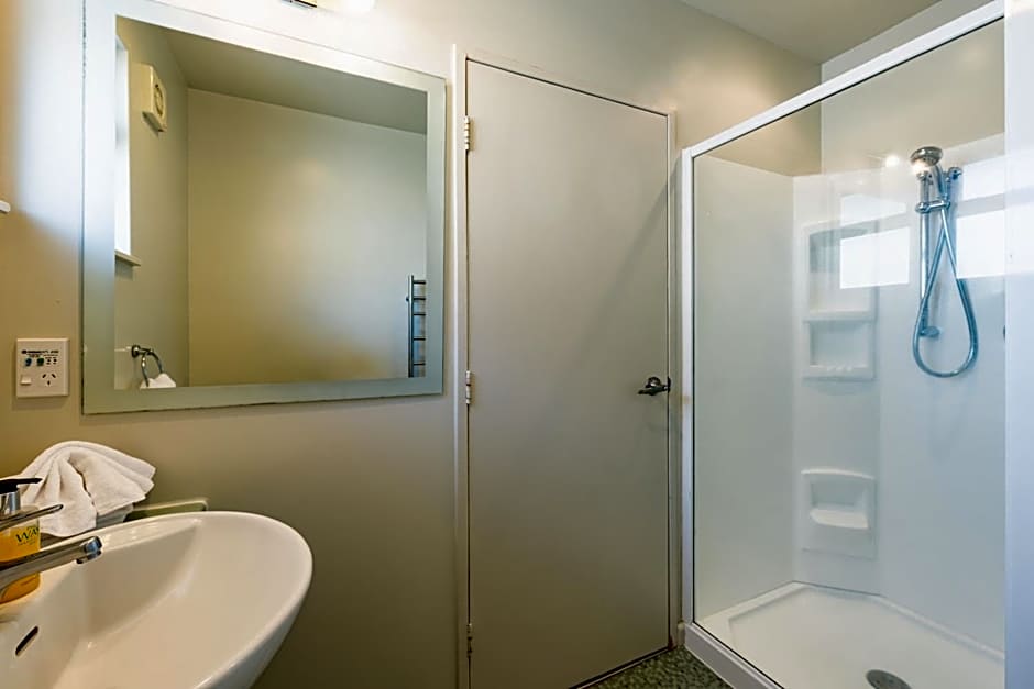 Suncourt Hotel & Conference Centre