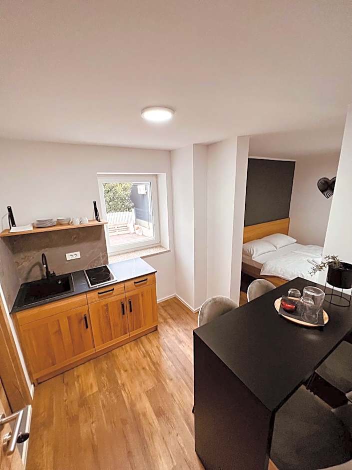 PJagodic Hotel Cerklje - 5min to Airport