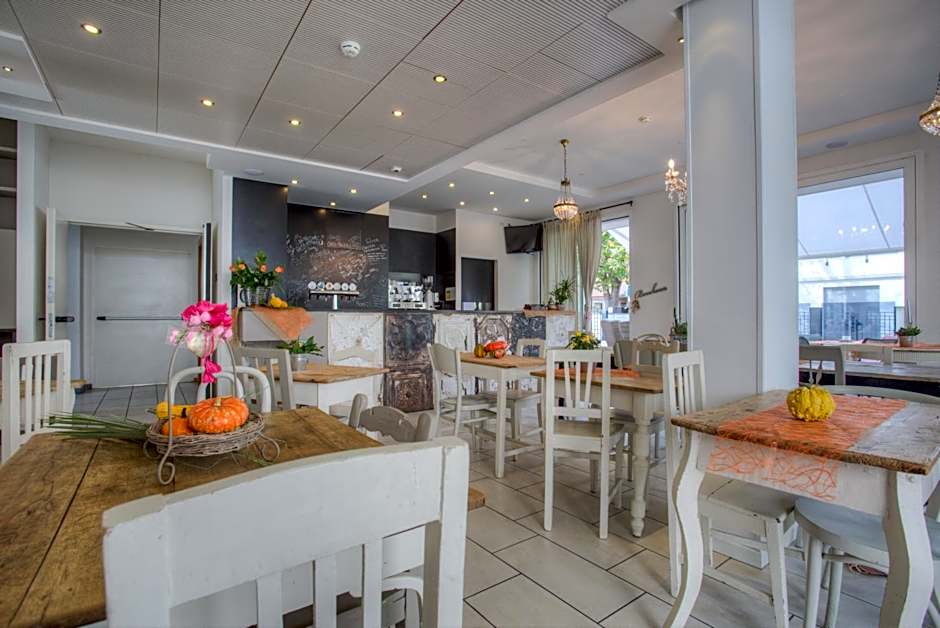 D-Place Hotel & Suite