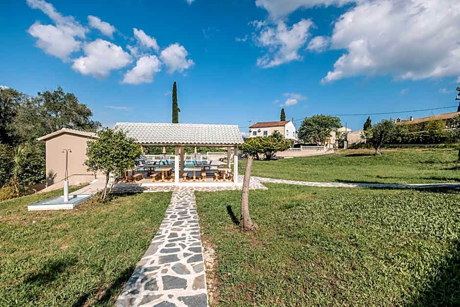 Pelithea Family Aparthotel