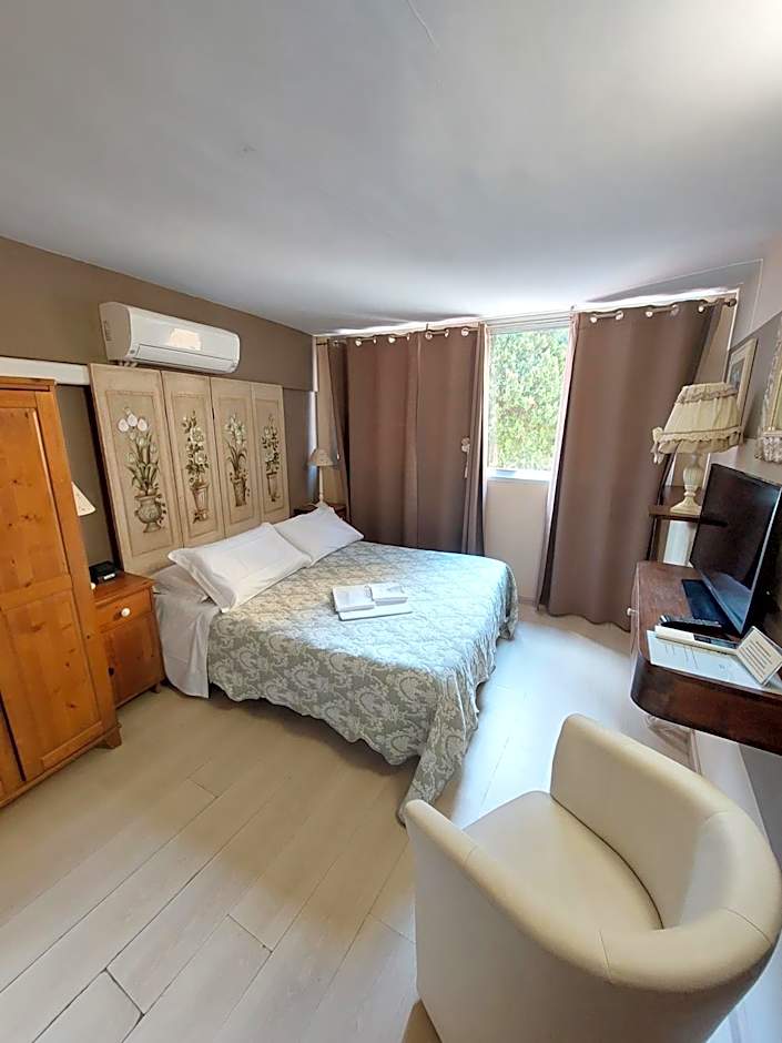 Hotel Tina