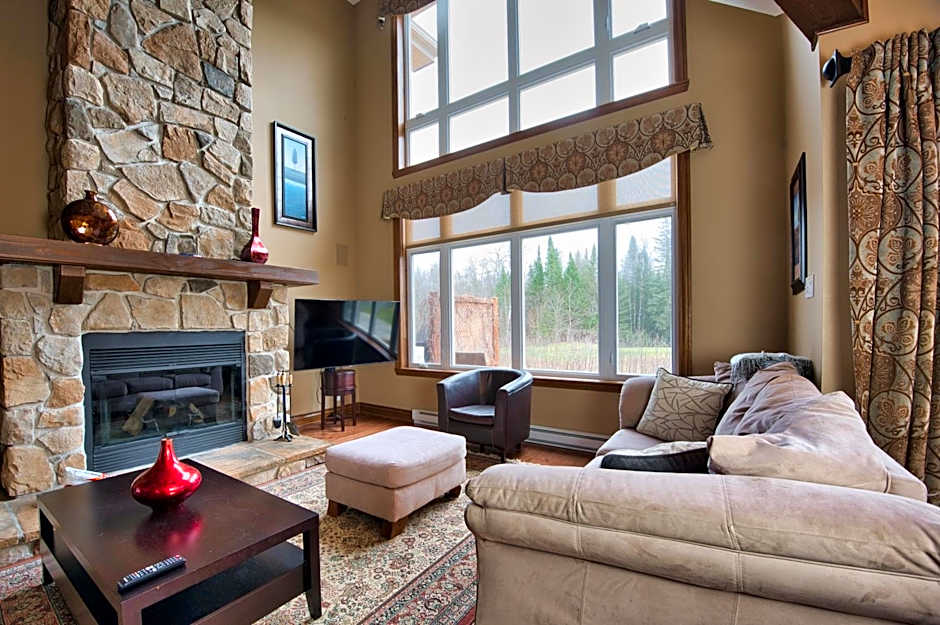 Rabaska by Rendez-Vous Mont-Tremblant