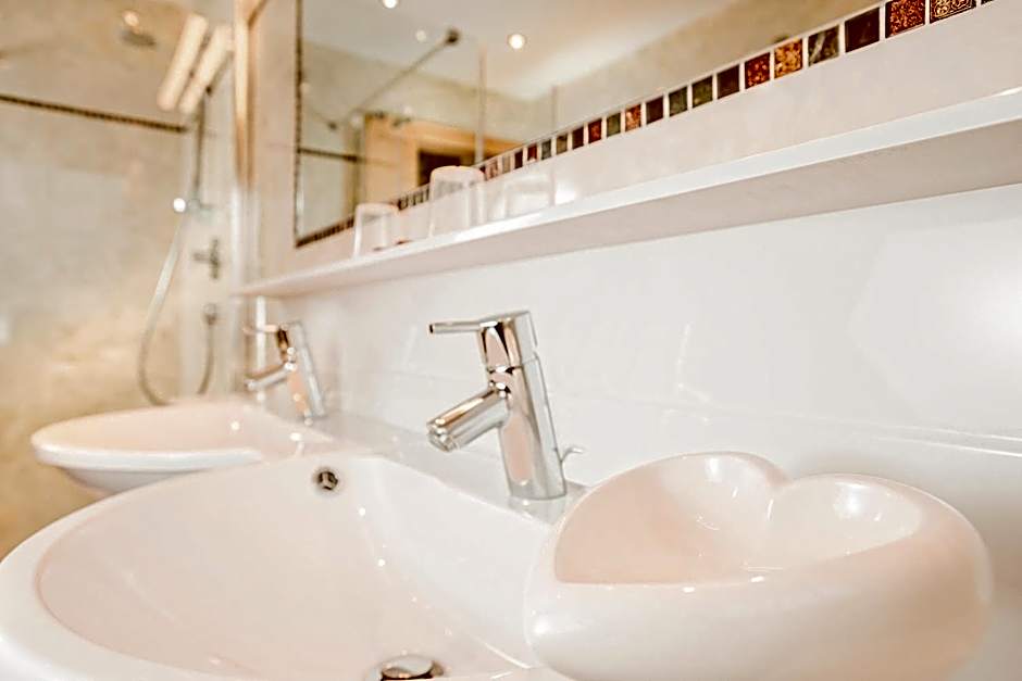 Hotel Alpenhof Kristall