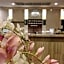 Chaisaeng Palace Hotel