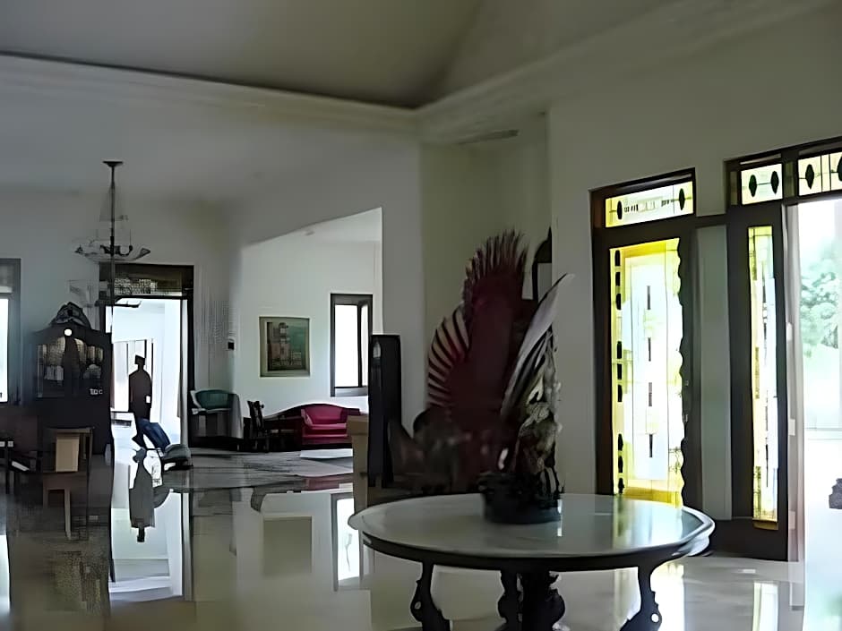 Kresna Hotel Wonosobo