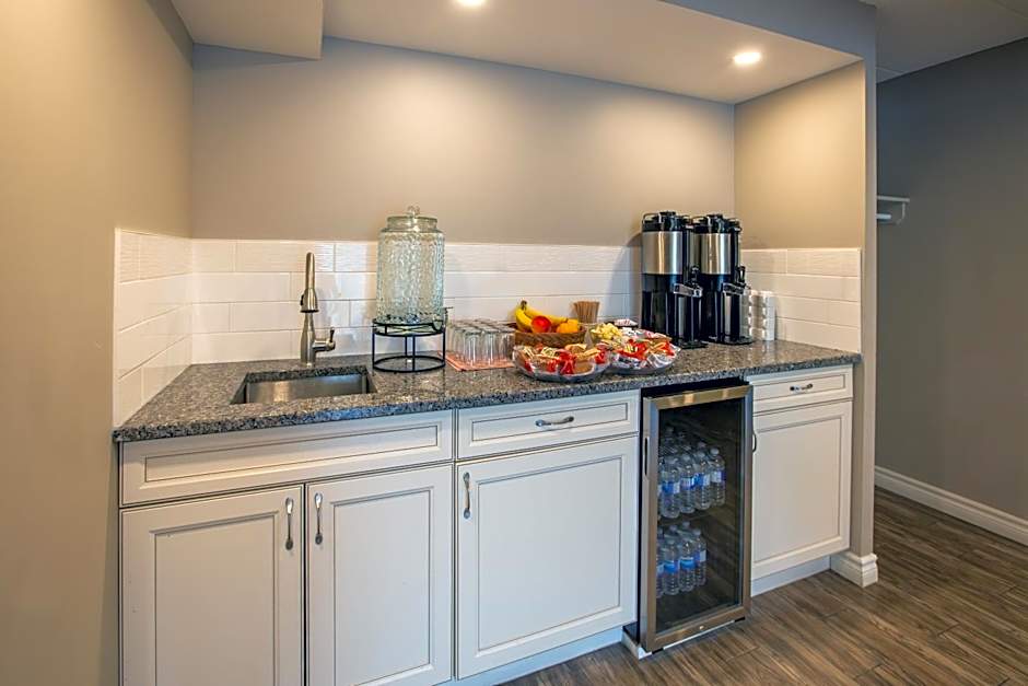 Days Inn by Wyndham Sudbury & Conference Centre