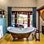 Etali Safari Lodge