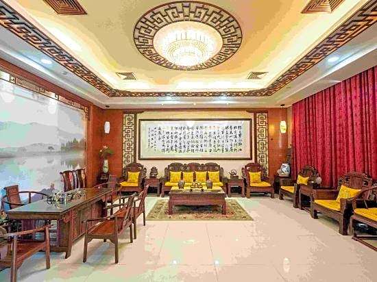 Jincheng Hotel (Guangzhou Zhongshan Hospital Dongshankou Metro Station)