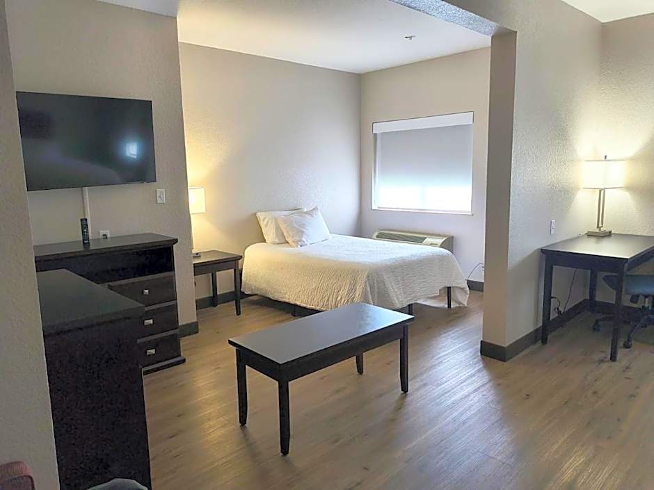 Grander Inn & Suites by IHG