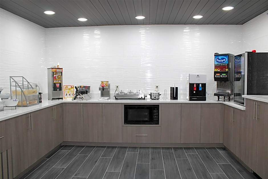 Super 8 by Wyndham Athens