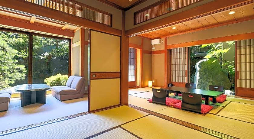 Beautiful Japanese Garden Kagetsu
