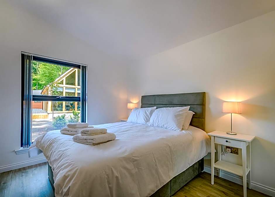 Gadgirth Estate Lodges