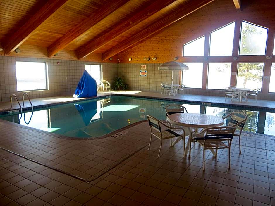 AmericInn by Wyndham Manitowoc