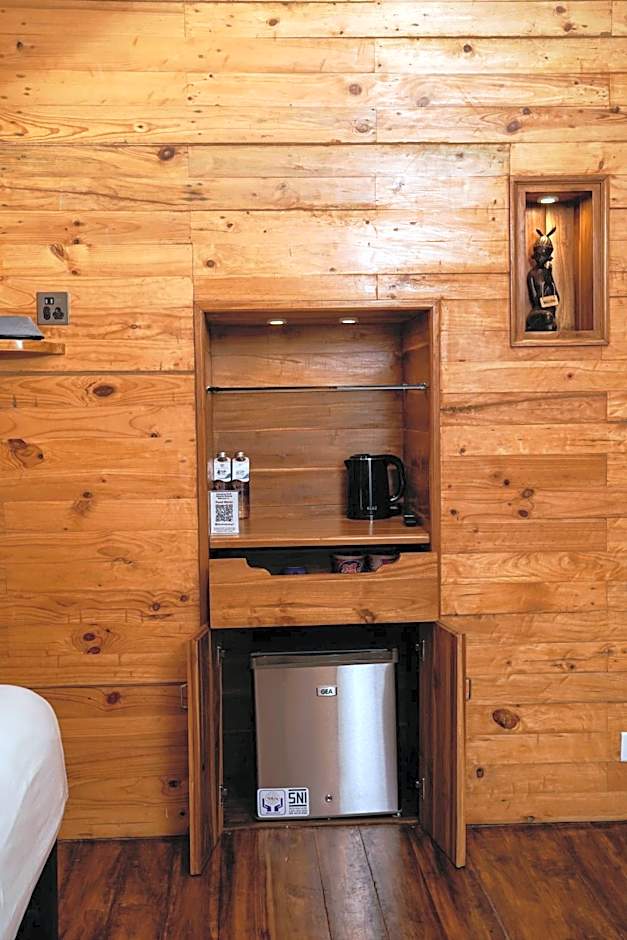 Pondanu Cabins By The Lake