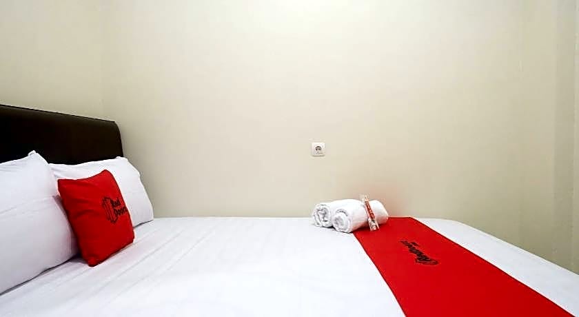 RedDoorz Syariah @ Kelud Sampangan Semarang