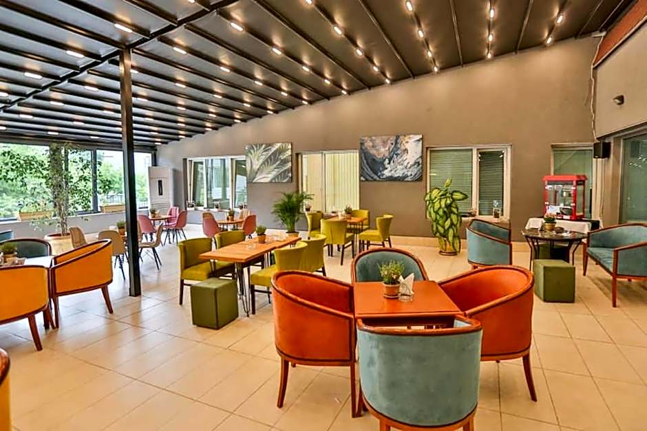 Terra Europe Brontes Hotel