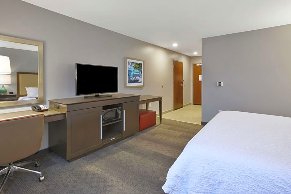 Hampton Inn by Hilton Detroit Dearborn, MI