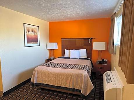 Queen Bed