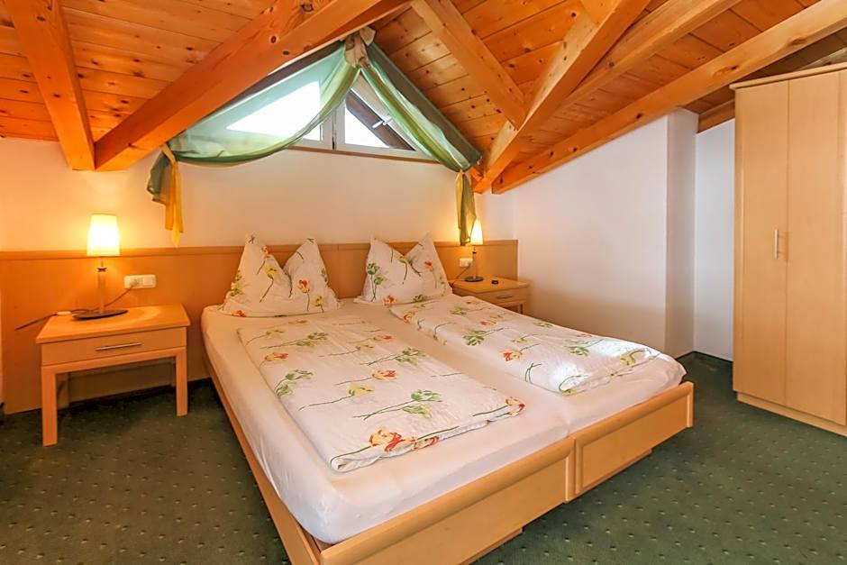 Alpenhotel Tauernstüberl