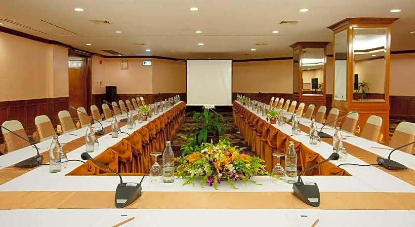 Centara Life Hotel Mae Sot