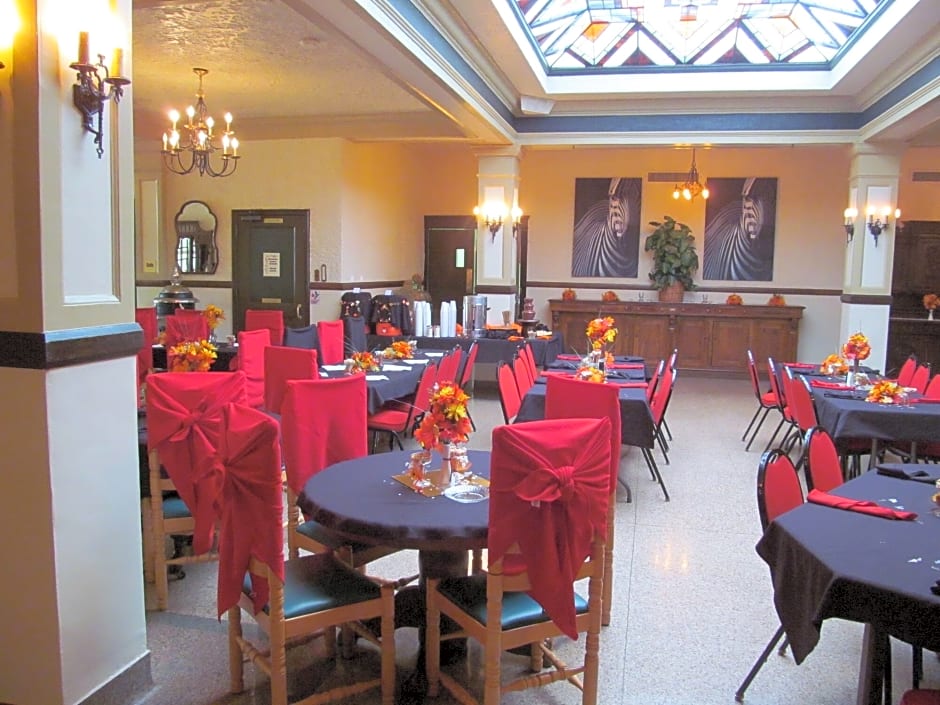 Monte Villa Hotel