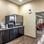 Comfort Suites Brunswick - Clevelend Southwest