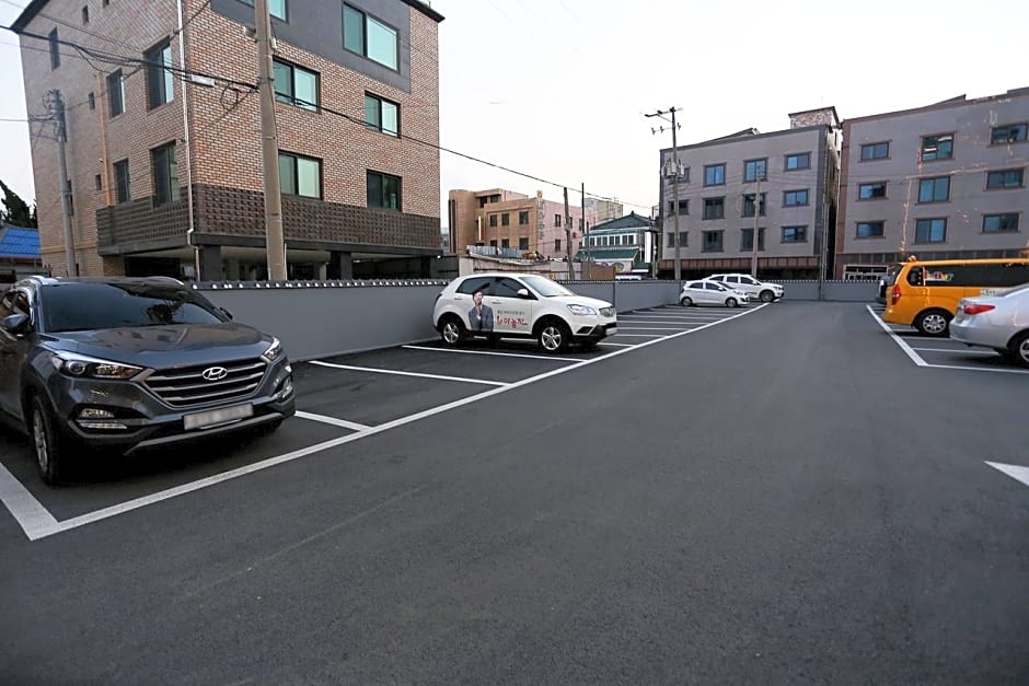 Gangneung Crystal Motel