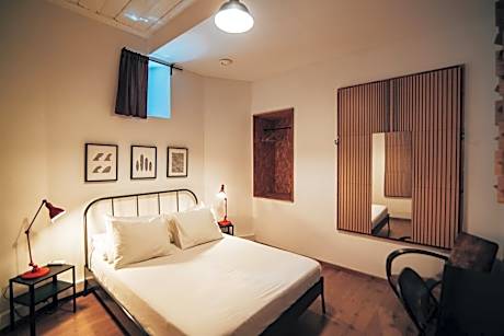 Double Room with Shared Bathroom