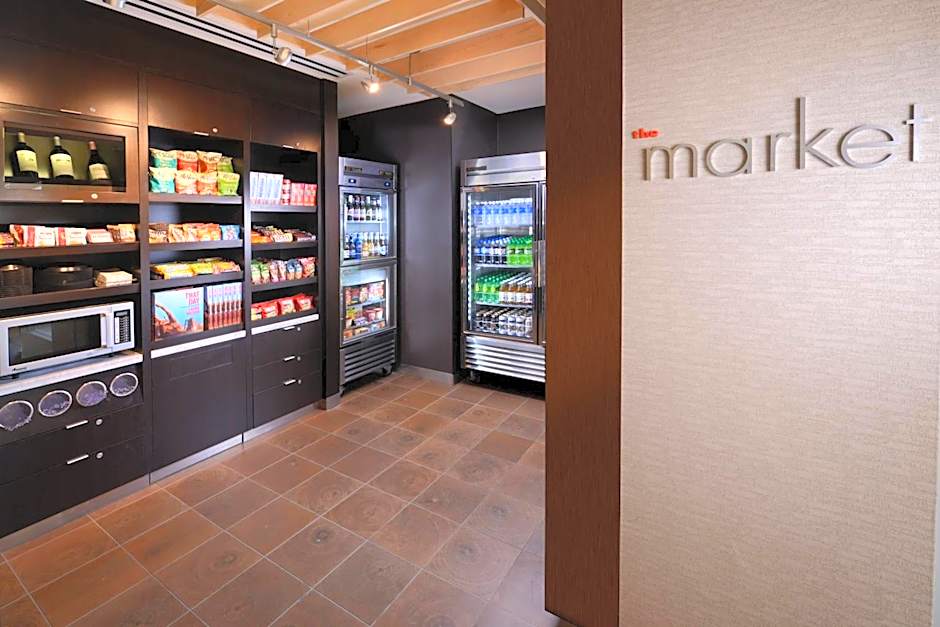 Courtyard by Marriott Dallas Plano/The Colony