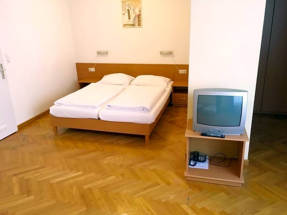 Hotel Geblergasse