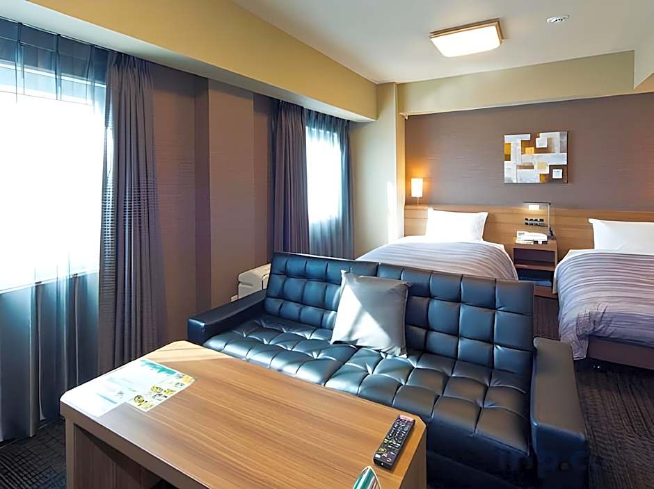 Hotel Route-Inn Yamagata South - in front of University Hospital -