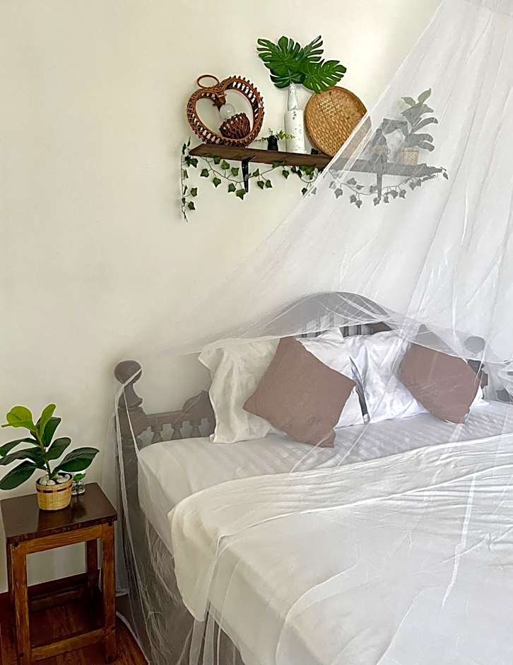 Secret Place Hotel and Restaurant