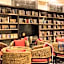 Awara Grand Hotel
