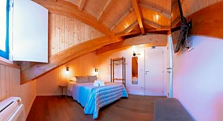 Suite with City View