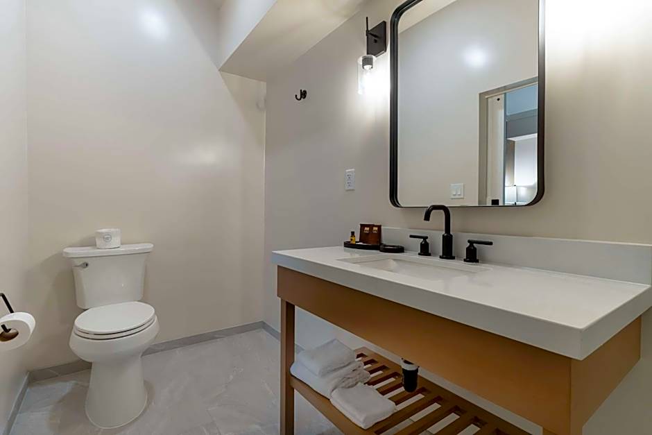 Best Western Plus Inn At The Vines
