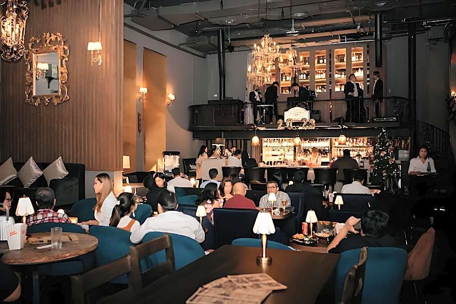 The Coach Hotel Sukhumvit