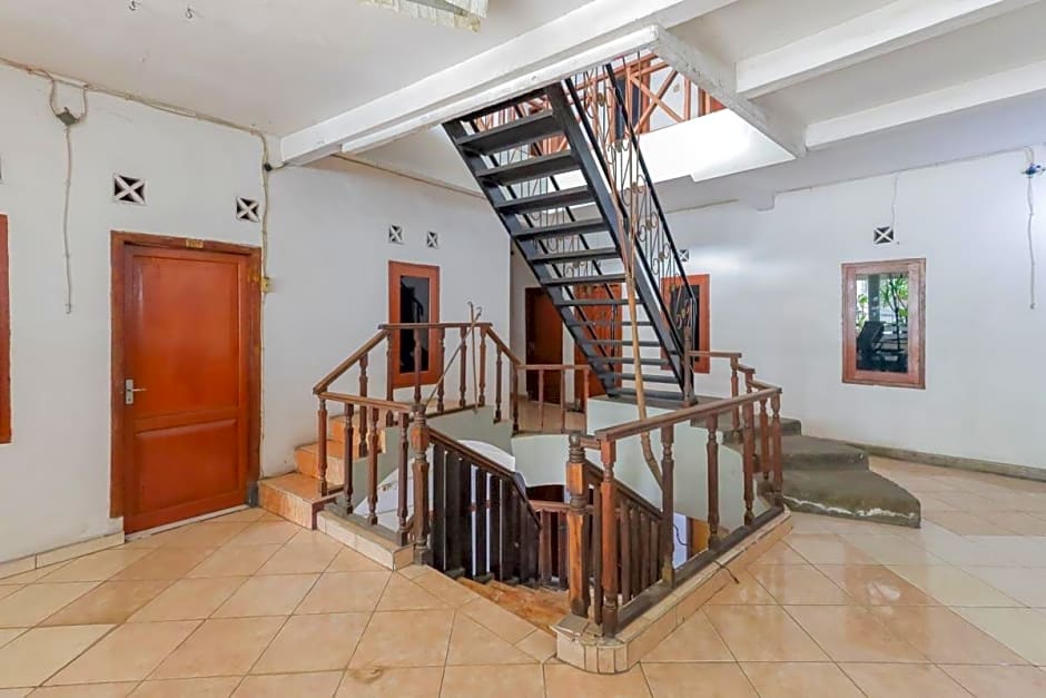 Reddoorz Near Brawijaya University 2 – Malang, ID