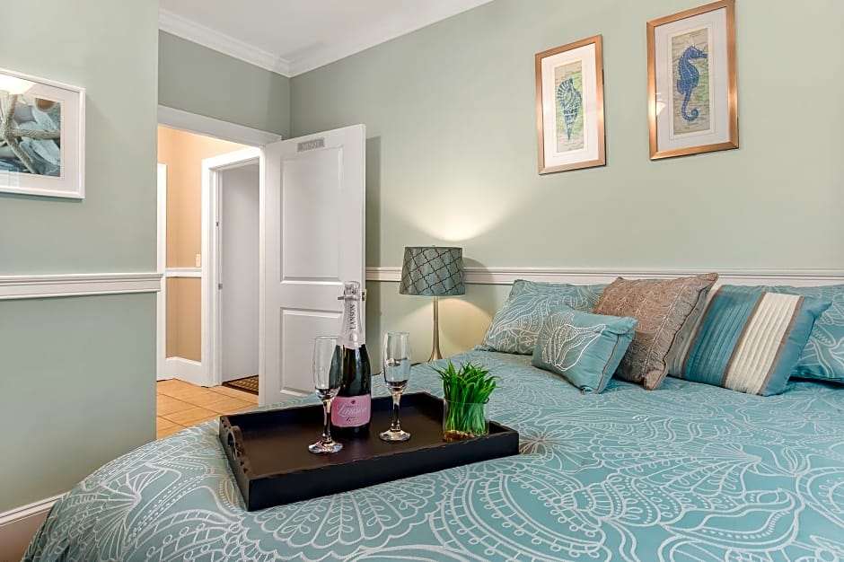 The Beacon Luxury Waterfront Inn