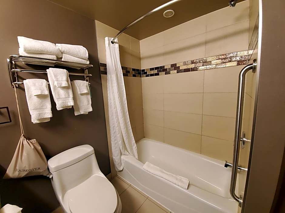 Best Western Plus Fox Creek