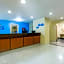 Days Inn & Suites by Wyndham Bloomington/Normal IL