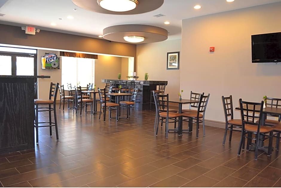 Red River Inn And Suites