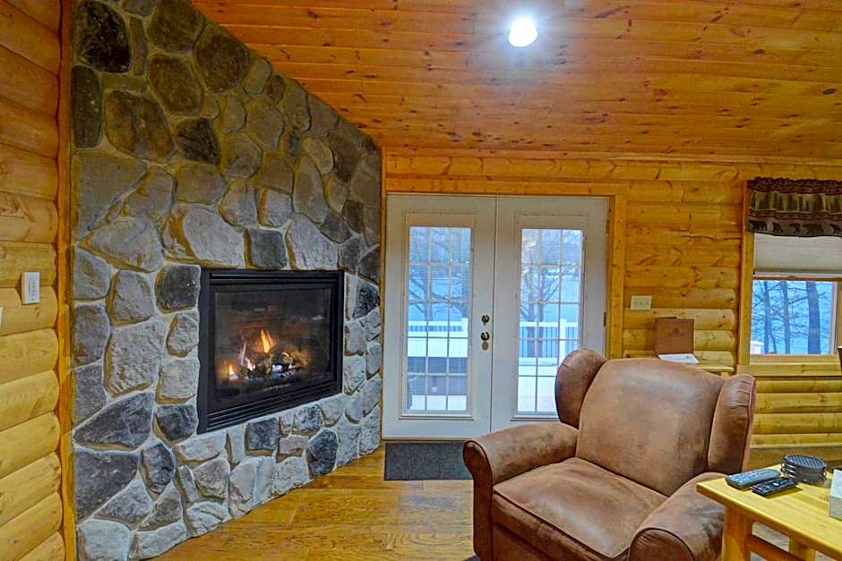 The Lodges at Sunset Village