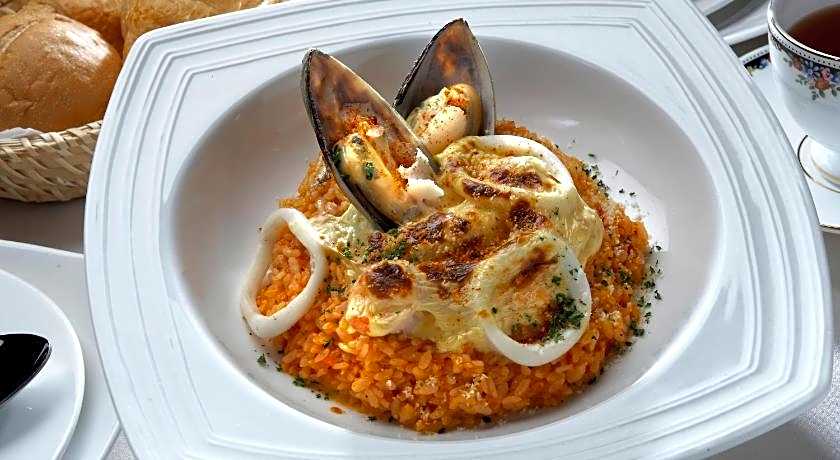 Yes Motel City Resort Paradise