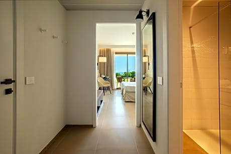 Superior Triple Room with Sea View