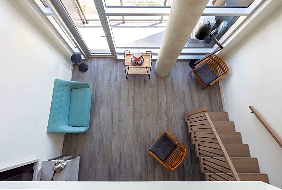 Canvas Moncton Tapestry Collection by Hilton