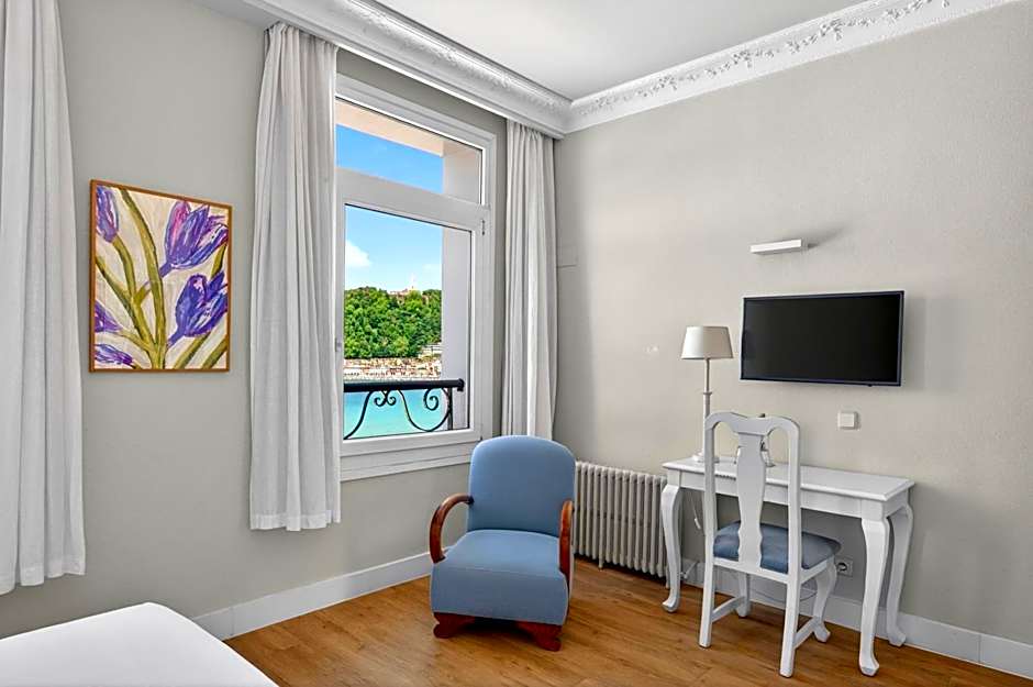 Hotel Niza
