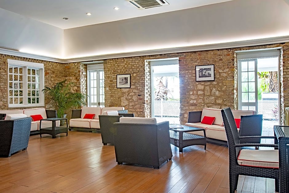 Island Inn Hotel All-Inclusive