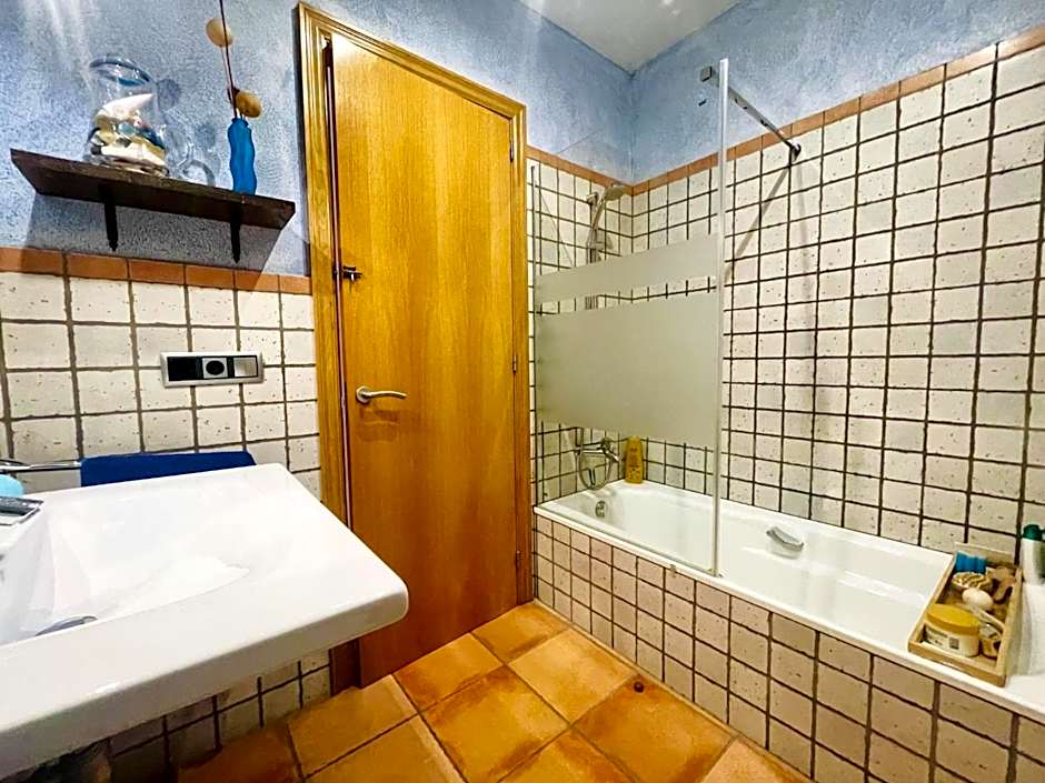 La Nova by Costabravaway