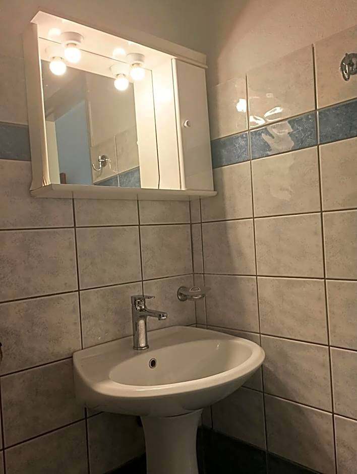 IZEΛA Hotel